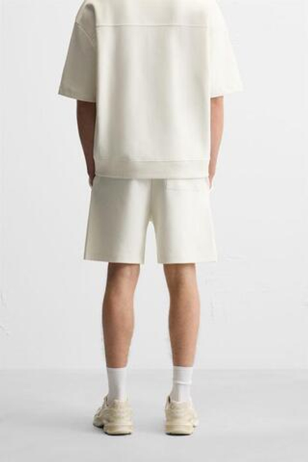 ZARA ШОРТЫ INTERLOCK ИЗ РЕЛЬЕФНОЙ ТКАНИ, ЖЕЛТОВАТО-БЕЛЫЙ