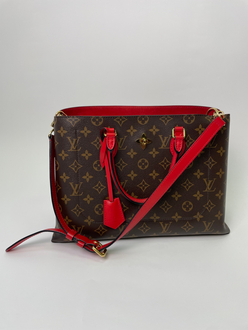 Сумка Louis Vuitton
