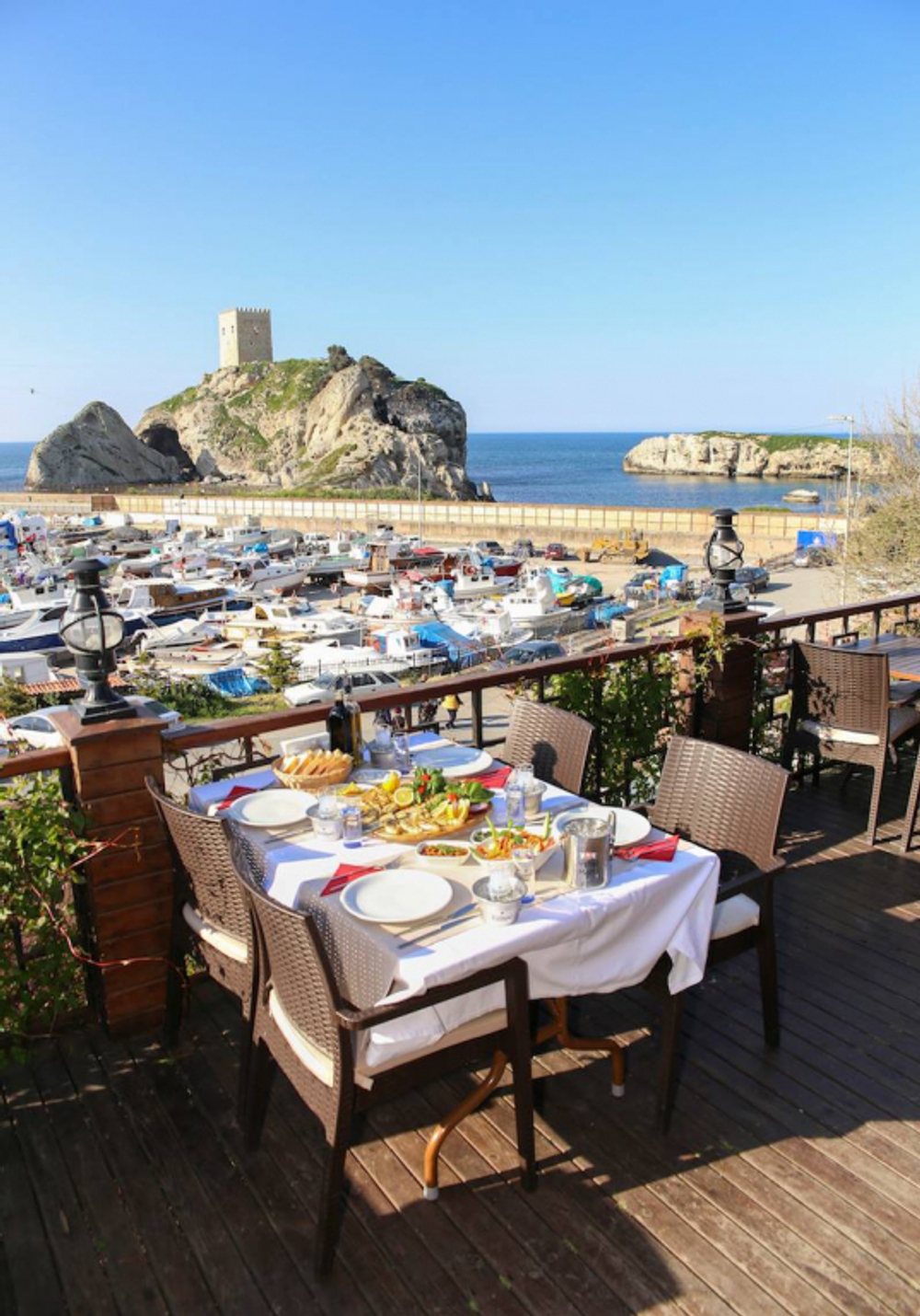 Кресло пластиковое плетеное, Siesta Contract Ibiza, коричневый