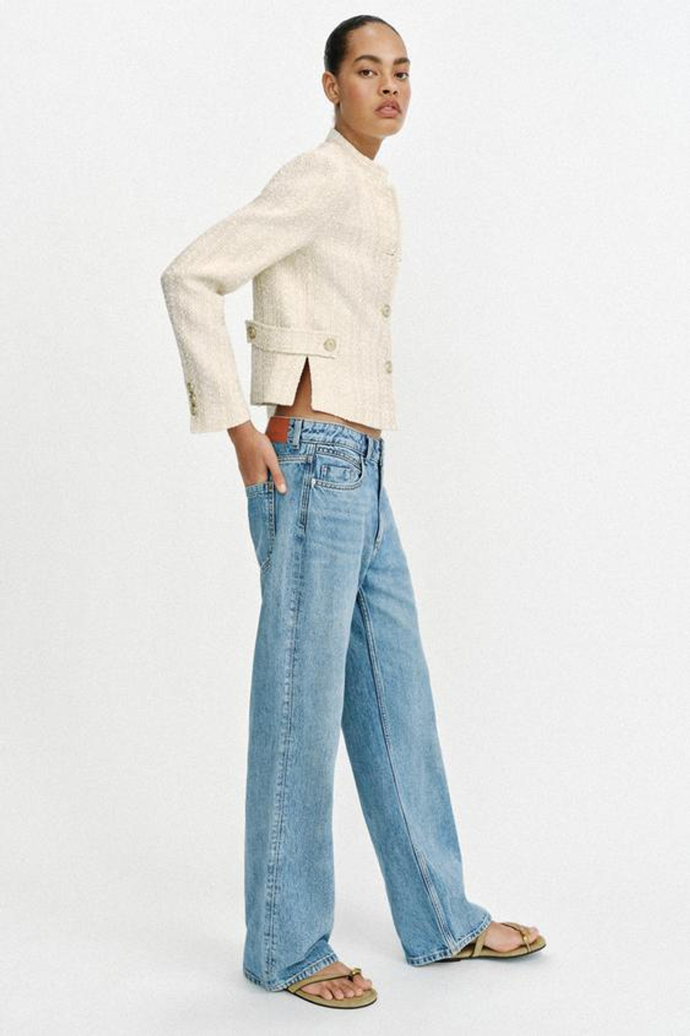 ZARA САНДАЛИИ НА ПЛОСКОЙ ПОДОШВЕ ИЗ ЗАМШИ С АППЛИКАЦИЕЙ, ПЕСОЧНО-КОРИЧНЕВЫЙ
