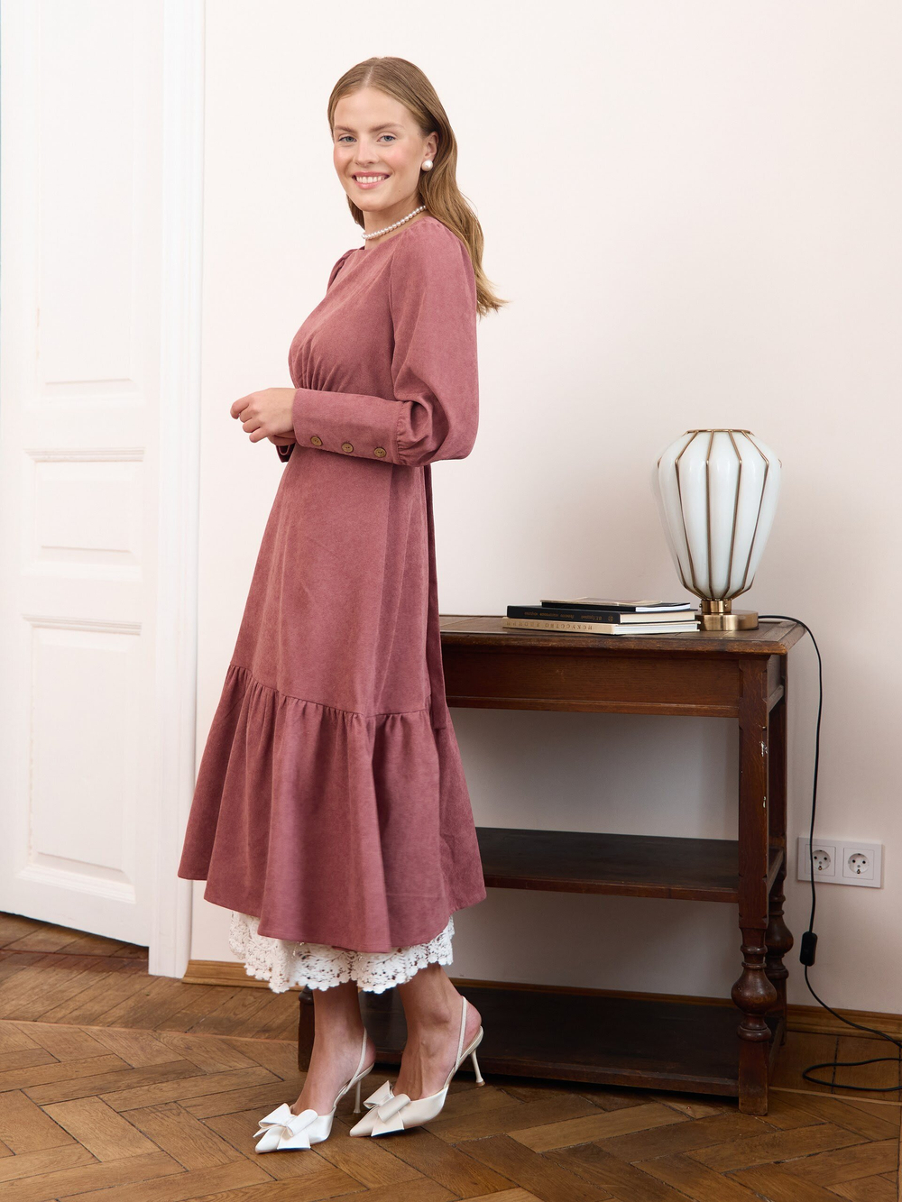 Платье с рукавом длинное