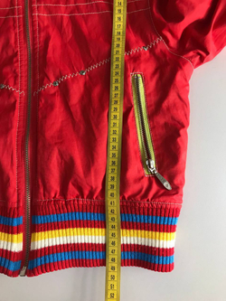 Куртка Kiko практичная, визуально на 10 лет