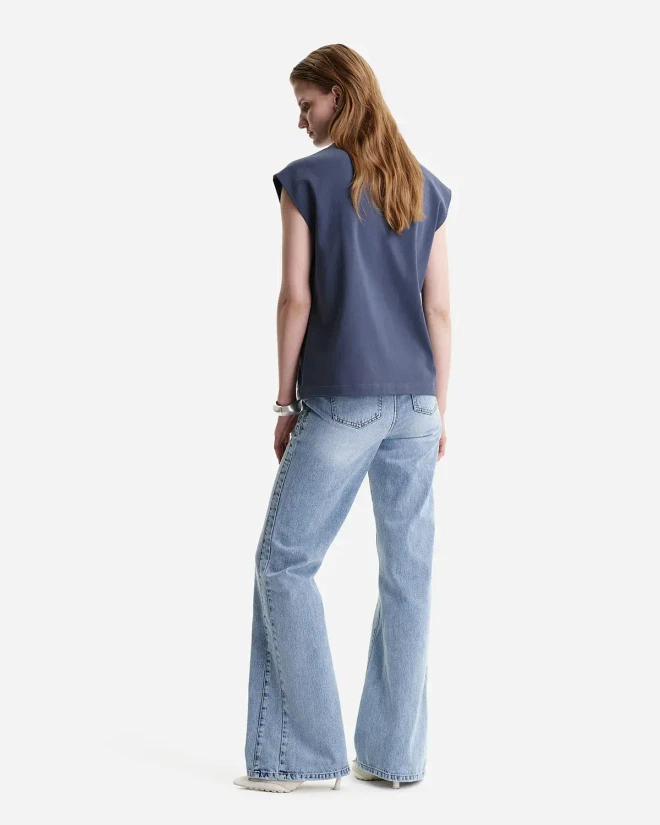 Джинсы клеш