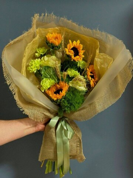 Букет "Сельский" из Дуантусов, Гелиантуса, Брассика