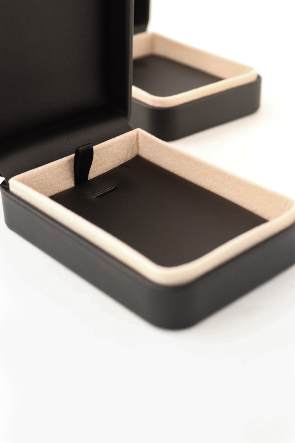 Футляр «Графиня» для подвески и цепочки