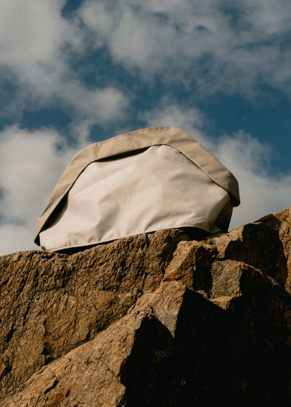 Облегченный чехол для сумки-переноски бежевый