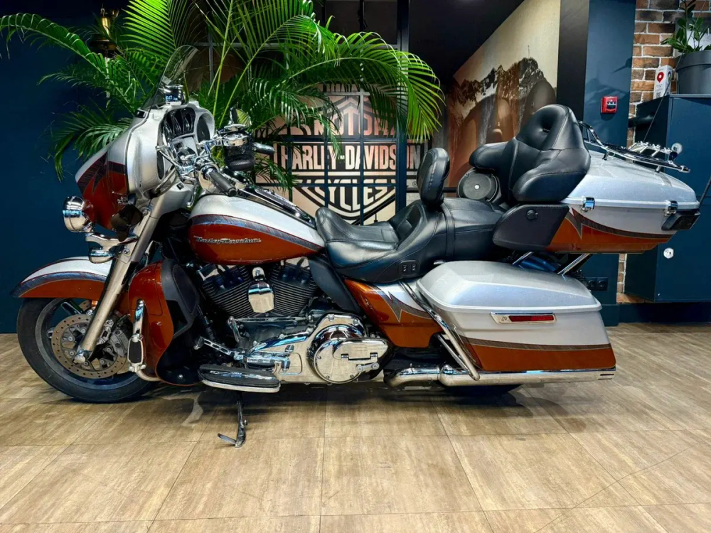 Harley-Davidson CVO Limited