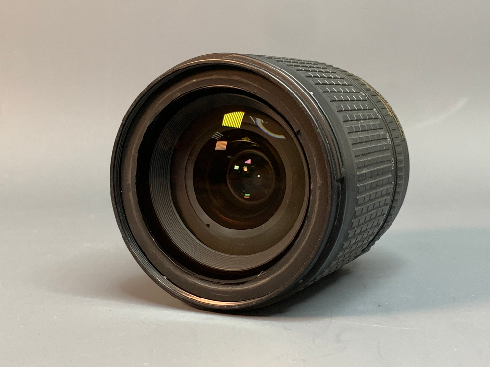 Nikon 18-135mm f/3.5-5.6G ED-IF AF-S DX Zoom-Nikkor