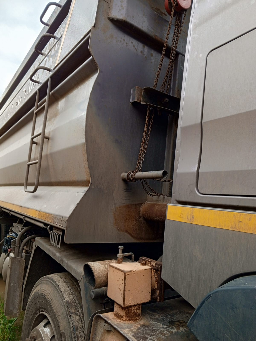 Howo T5G 8x4 Самосвал ZZ3317V386GE1 (Дизельный, 10,5 л, 440 л.с., МТ)