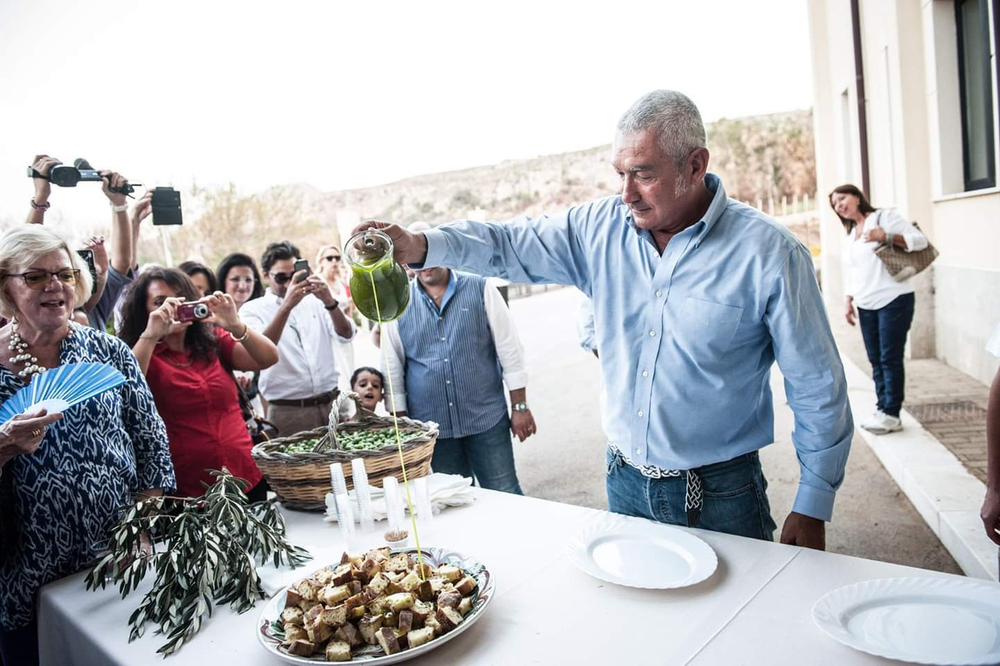 Оливковое масло BARBERA Alive Extra Virgin 3 литра в жестяной канистре Италия