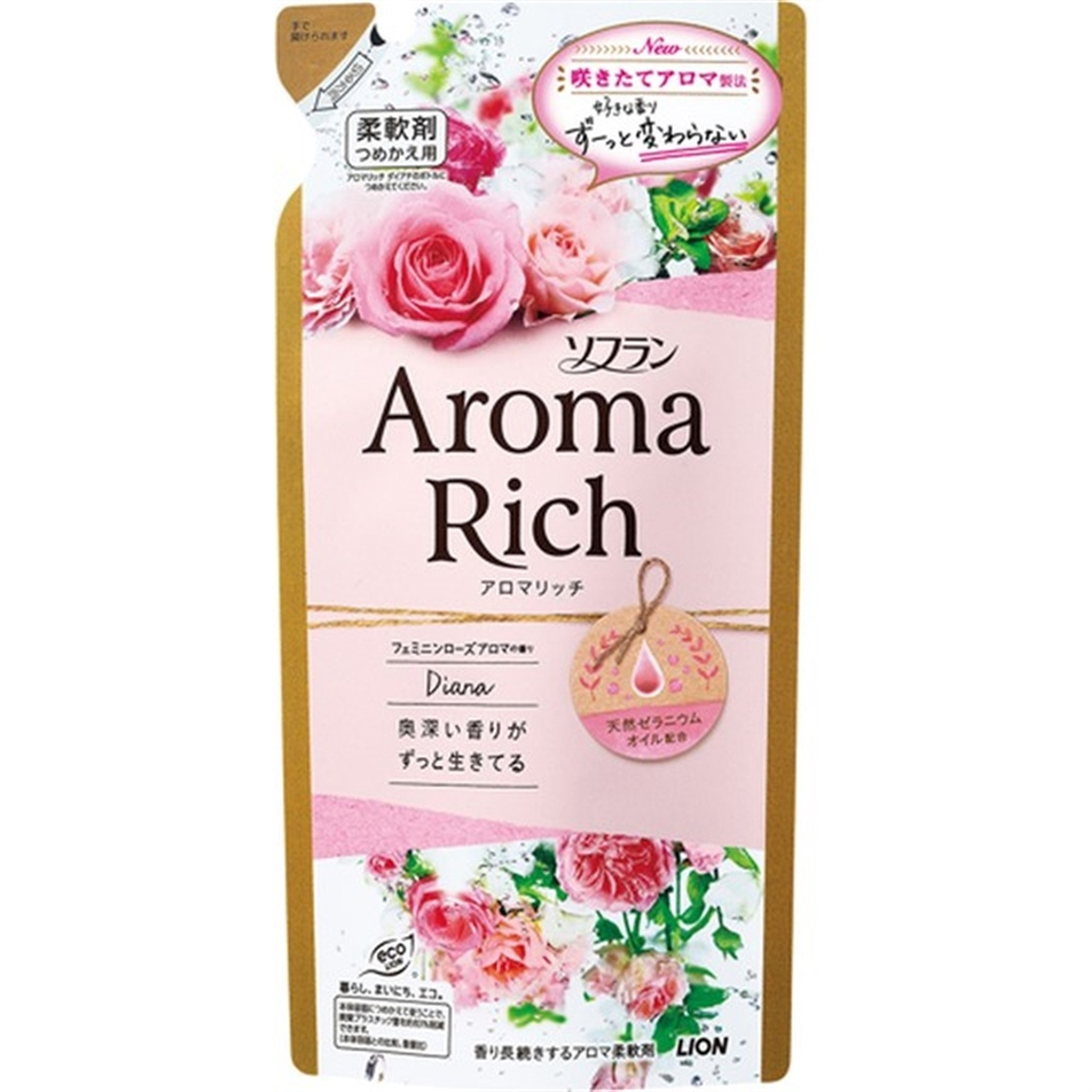 Кондиционер для белья с ароматом натуральных масел 400 мл Lion Soflan Aroma Rich Diana (мягкая упаковка)