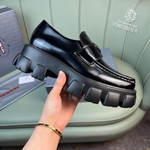 Туфли Prada