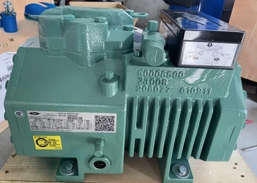 Полугерметичный поршневой компрессор BITZER Ecoline 2CES-3Y-40S