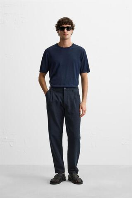 ZARA БРЮКИ ИЗ РЕЛЬЕФНОЙ ТКАНИ С ЗАЩИПАМИ, МОРСКОЙ СИНИЙ