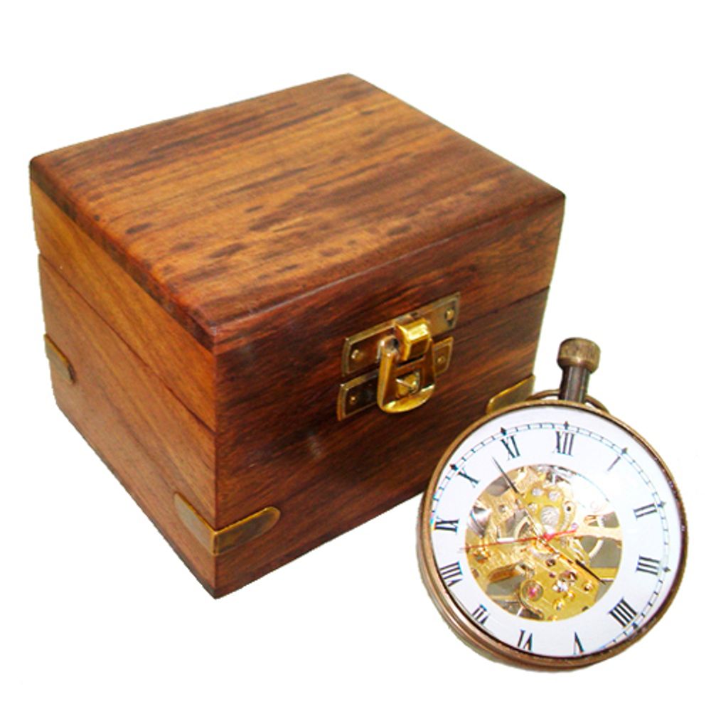 Р§Р°СЃС‹ РІ РґРµСЂРµРІСЏРЅРЅРѕР№ РєРѕСЂРѕР±РєРµ