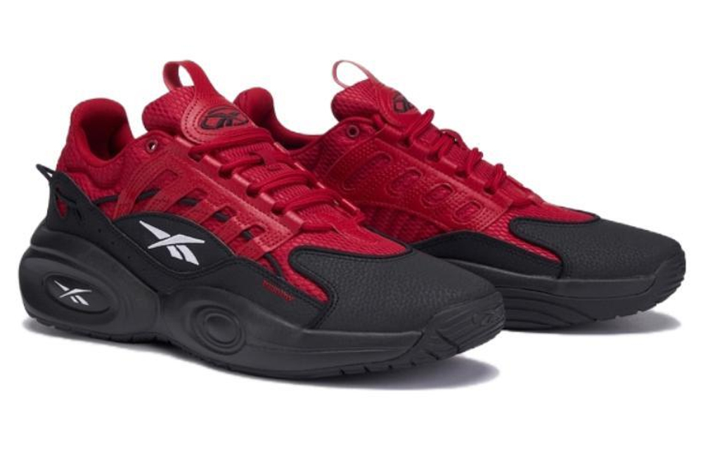 Кроссовки Reebok Solution