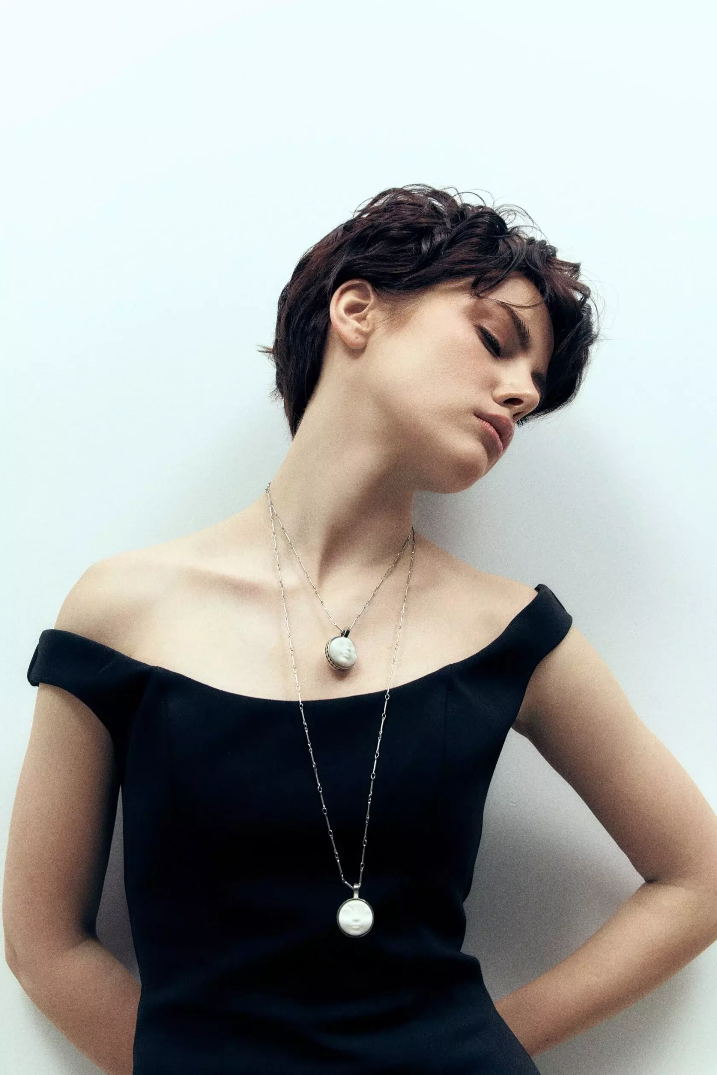 Подвеска Лица, белый фарфор