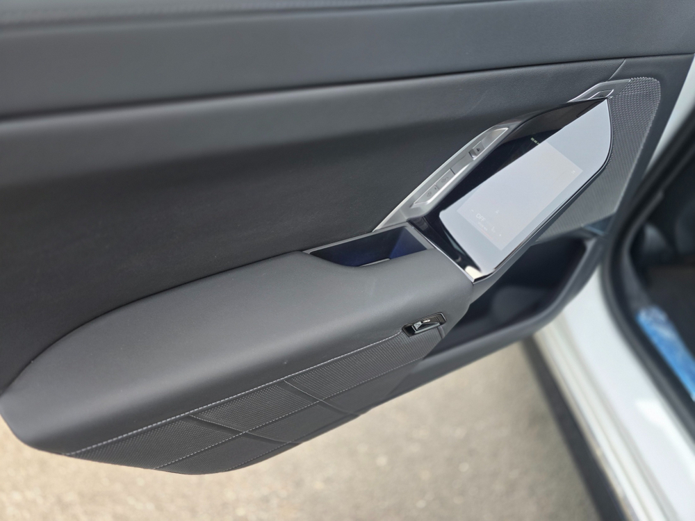 BMW 7 серии (G70) 740i xDrive M Sport