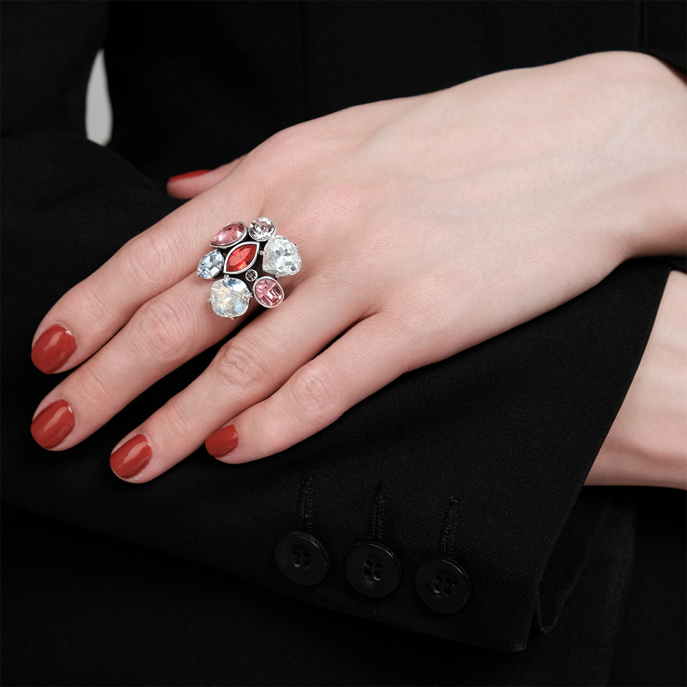 "Гламур" кольцо в серебряном покрытии из коллекции "Подиум" от Jenavi