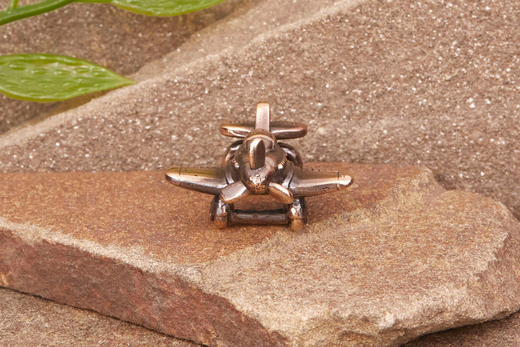 Бусина на темляк Самолет от мастерской Крымская бронза