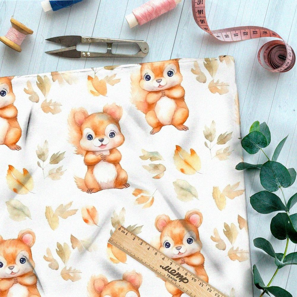 Ткань премиум атлас осенние бельчата
