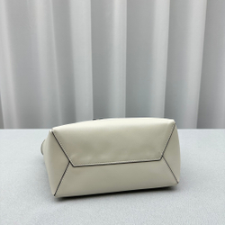 Miu Miu IVY Bag 23 cm