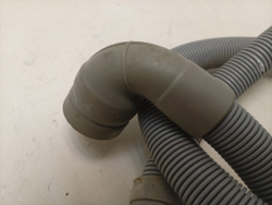 BWE81282LB кт35 Сливной шланг для стиральных машин Ariston Indesit C00091775 б/у