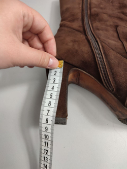 Сапоги Salvatore Ferragamo демисезонные 38 размер