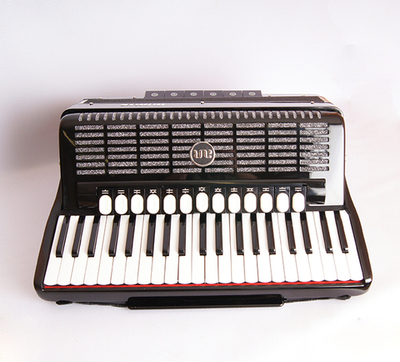 GH2012H-BLACK Аккордеон 41/120/13+6+1, черный, Gelander