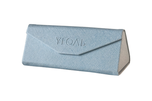 Футляр-треугольник для очков