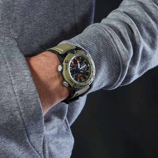 Часы мужские Casio G-Shock GA-2000-5AER