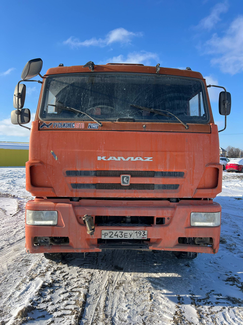 КамАЗ 6520 6x4 Самосвал 6520-3026041-53 (Дизельный, 11,8 л, 400 л.с., МТ)