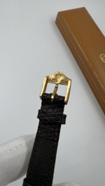 Часы Gucci
