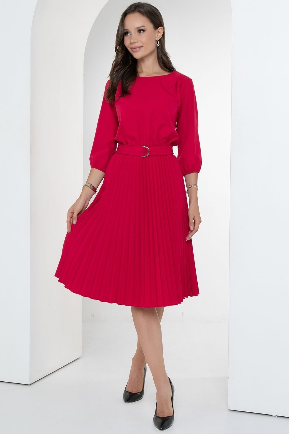 Платье Идеальный силуэт (гофре, малина) Diolche (Акция)