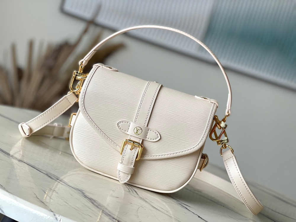 Louis Vuitton Saumur BB