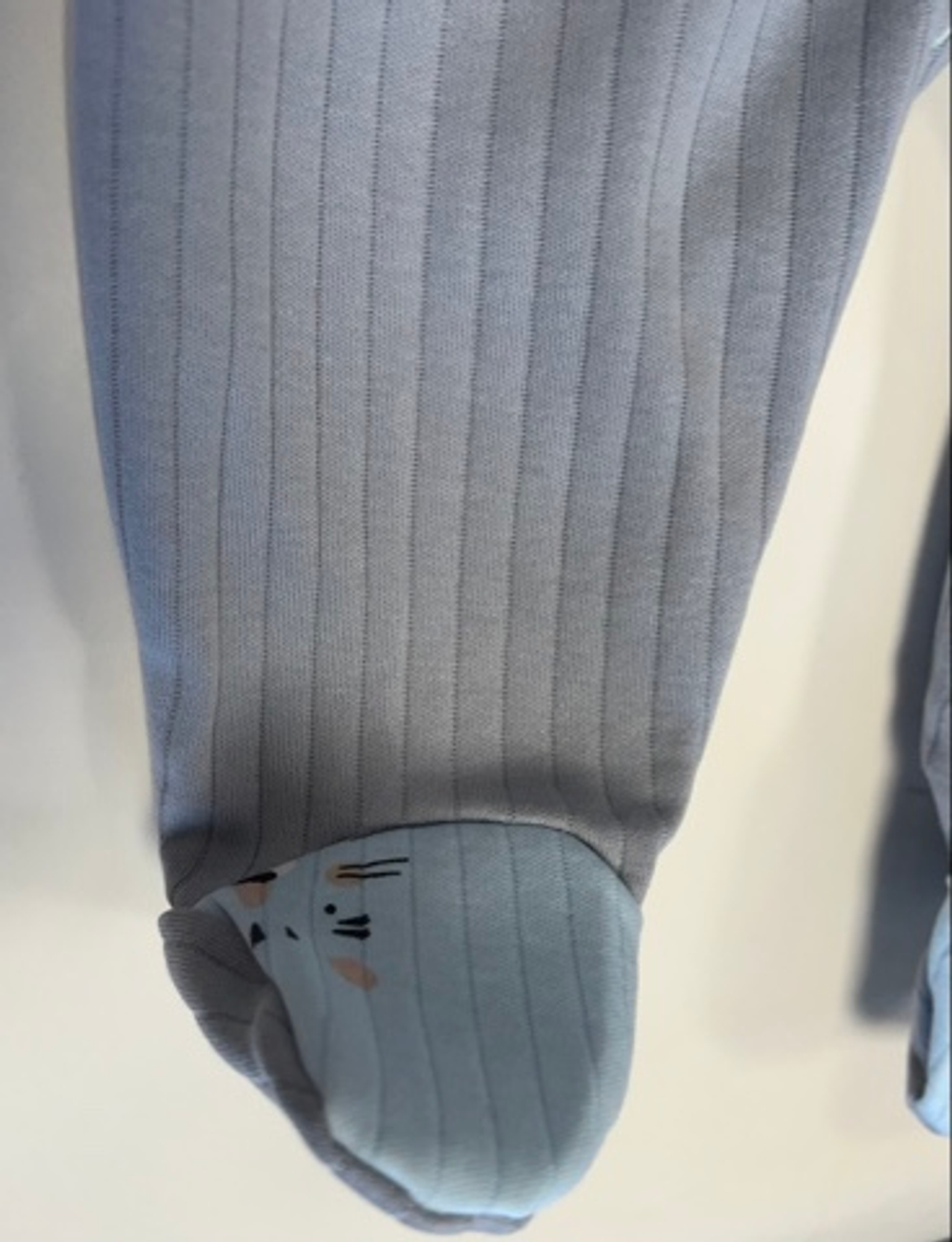 Комбинезон для мальчика с шапочкой