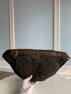 Louis Vuitton Maxi Pillow Bumbag