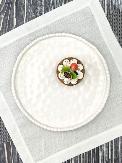 Блюдо сервировочное круглое 27 см. Бусины