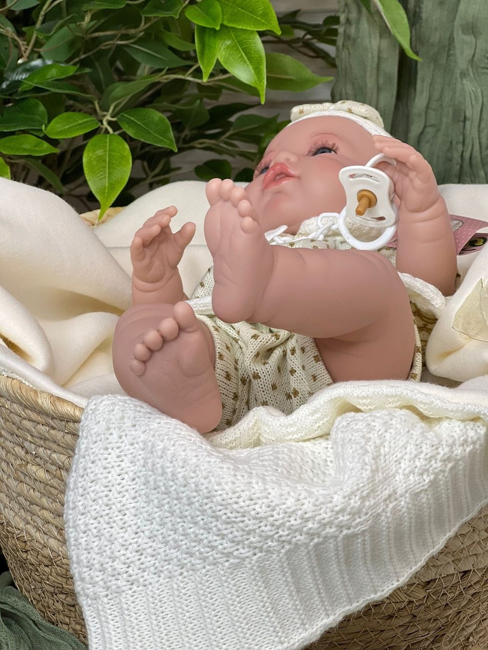 Кукла Berbesa 42см RECIEN NACIDO с пледом в пакете (5106K)