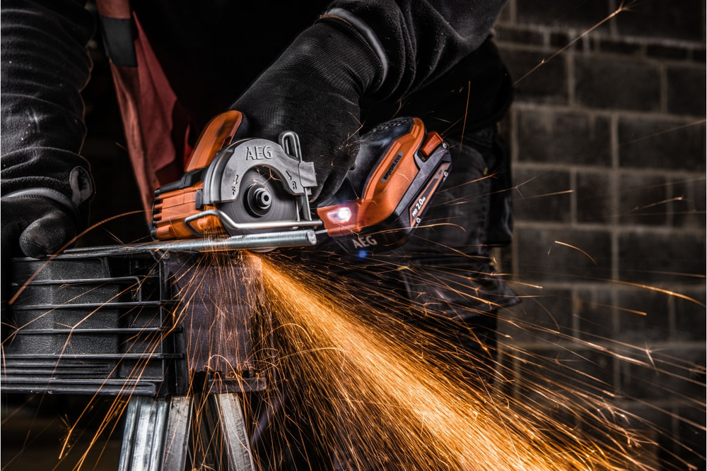 Пила универсальная AEG BMMS18SBL-0 4935472280