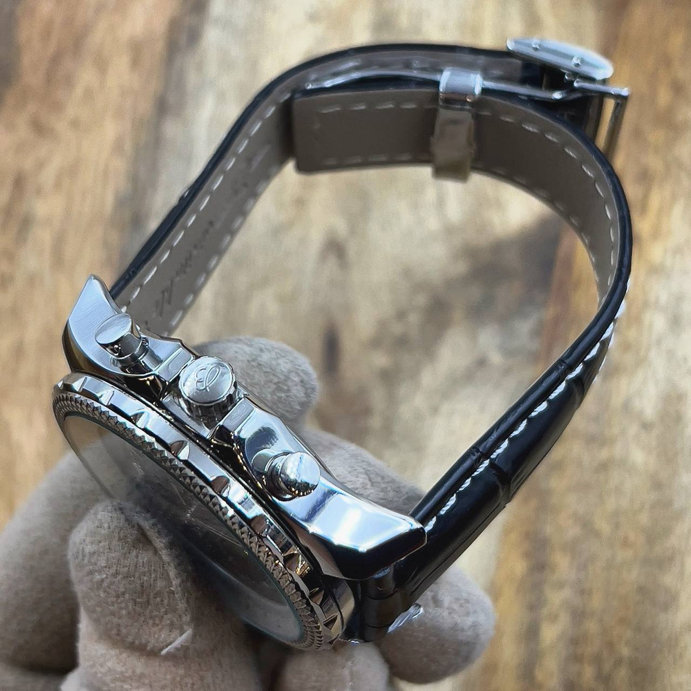 Часы Breitling