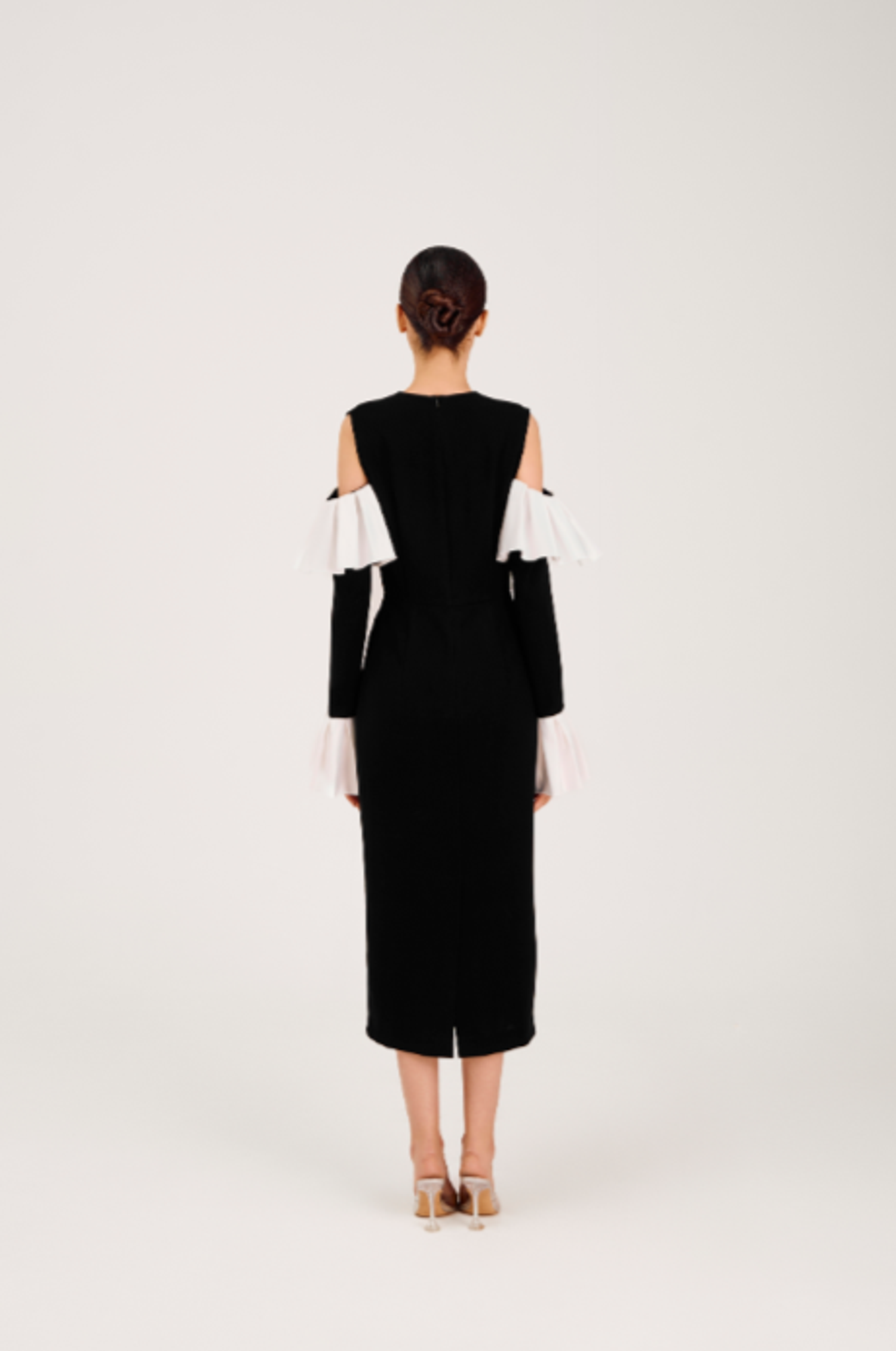 Платье Petals (Петальс) (c лепестками) чб