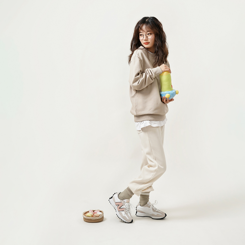 Кроссовки New Balance NB 327 A-GRIP PRO, WS327LR