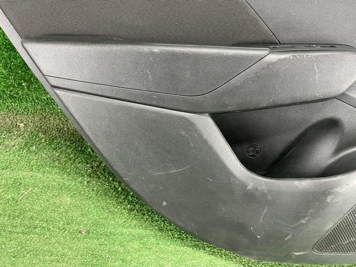 Обшивка двери задняя левая Hyundai Solaris 2 (2017-н.в.)