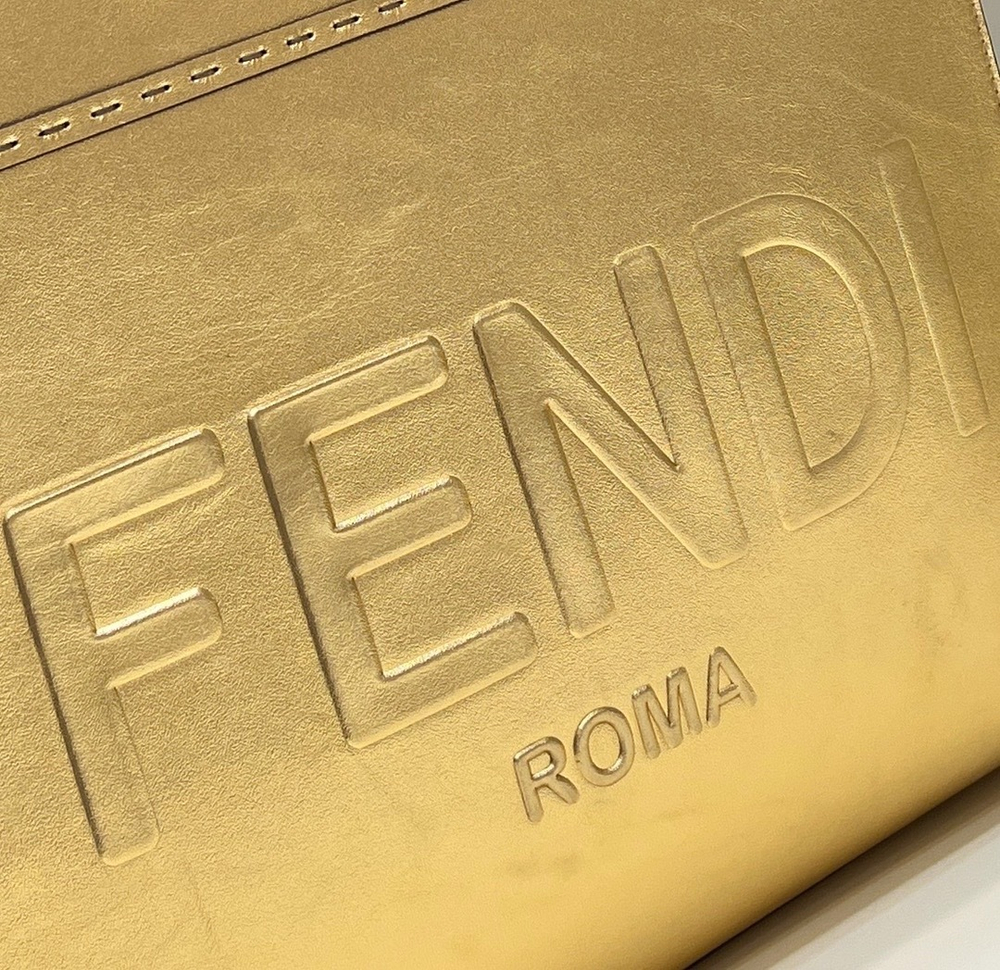 Fendi Sunshine Medium 35 cm