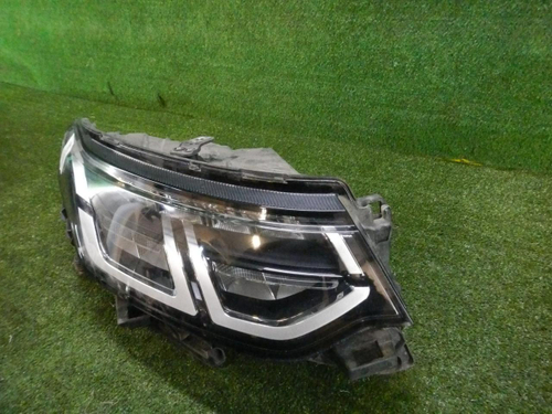 Фара правая Land-Rover Discovery Sport (2019-н.в.) LED