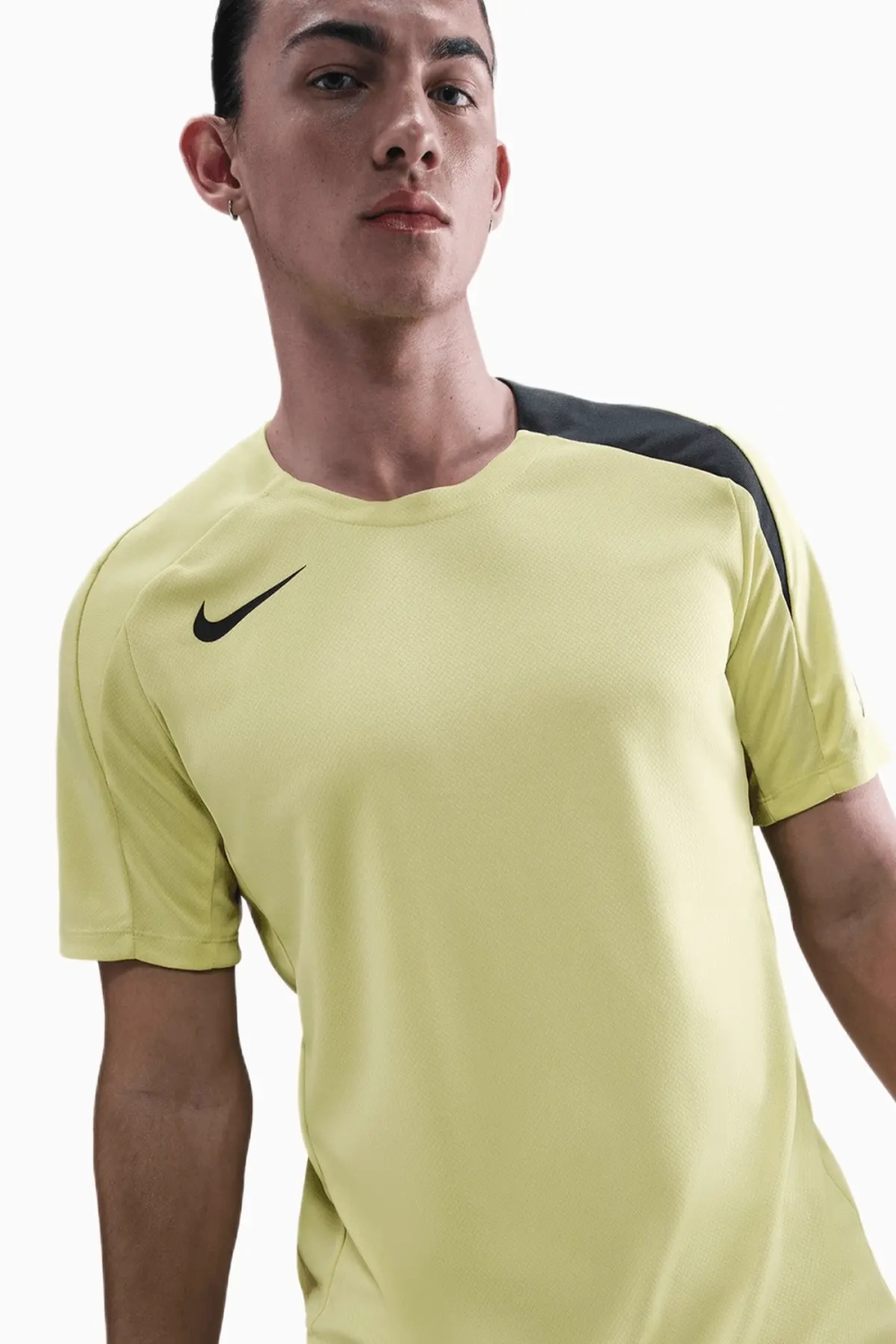 Футболка Nike Strike Dri-FIT Total 90 - желтый
