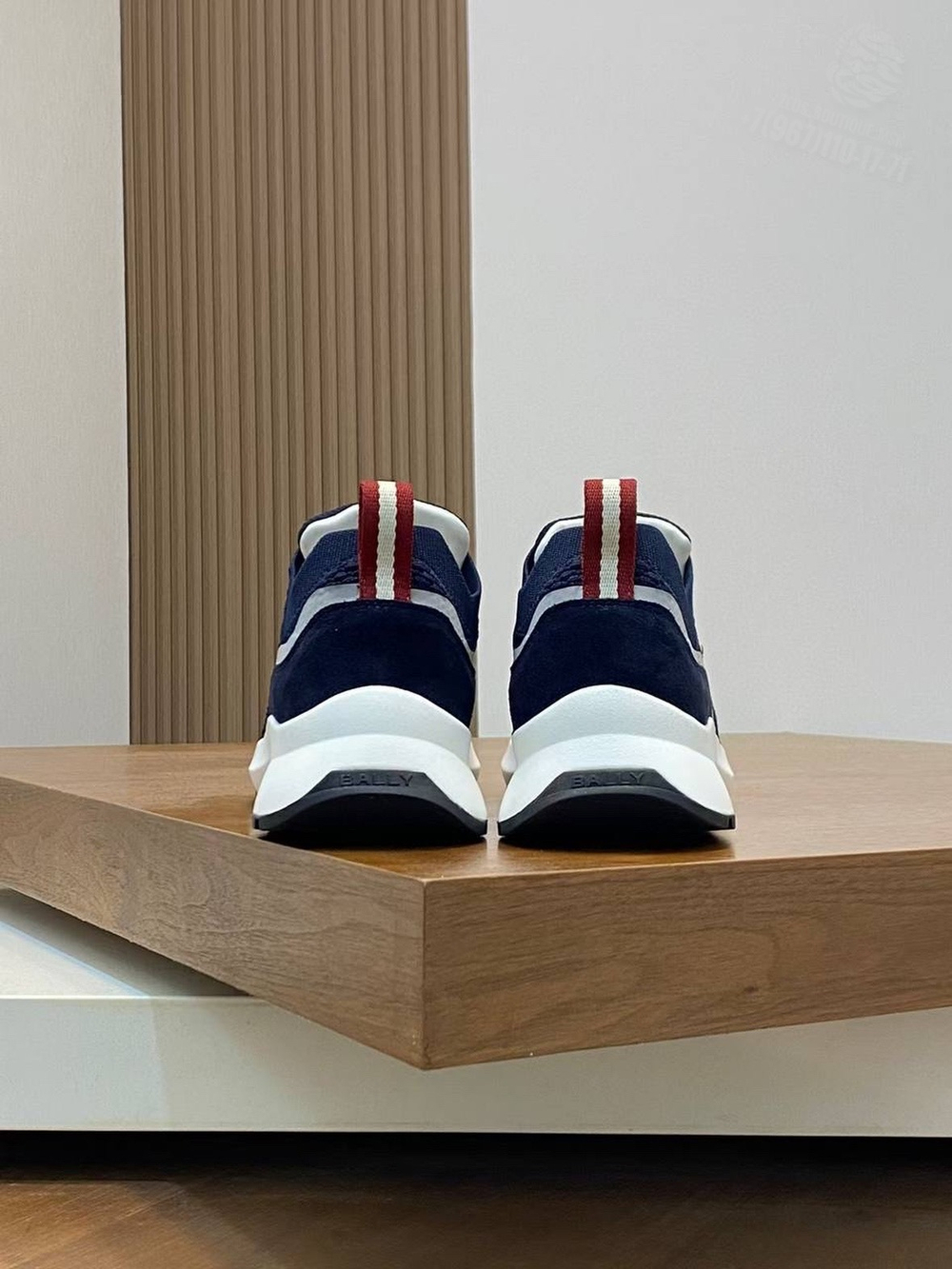 Кроссовки Bally