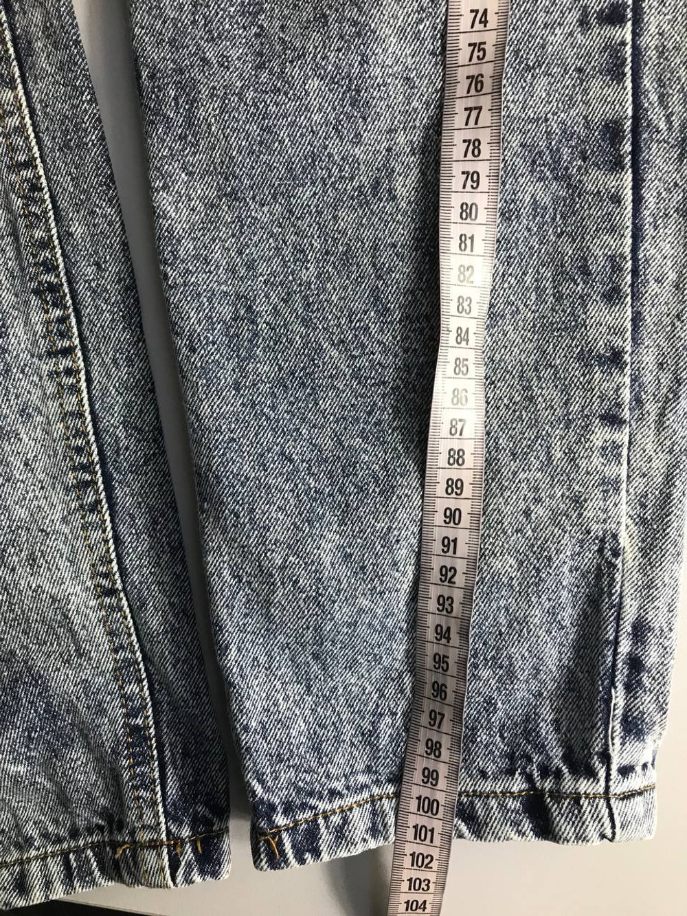 Джинсы Bershka для модницы, маркировка 36, визуально на 42 размер