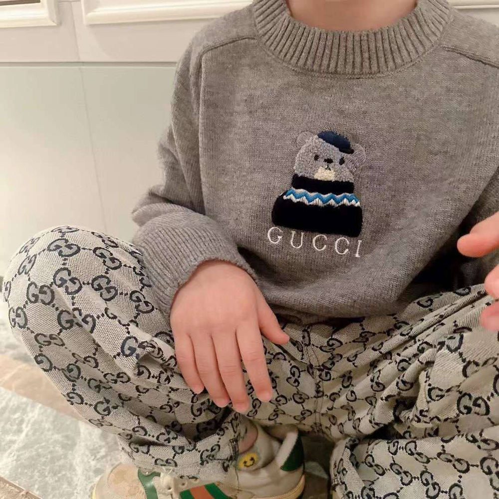 Свитер Gucci
